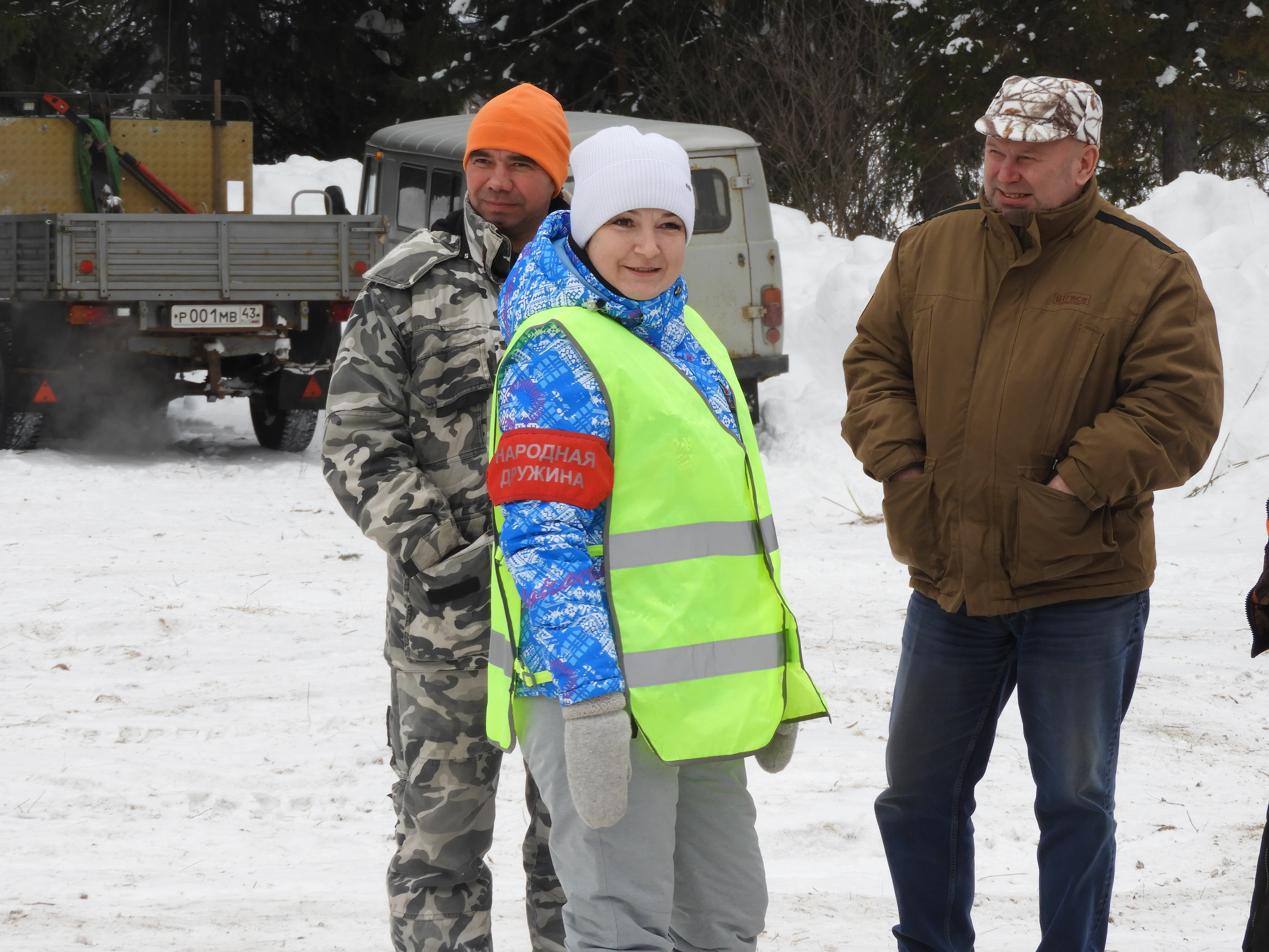 Члены добровольной дружины Немского муниципального округа приняли участие в охране правопорядка во время проведения соревнований по охотничьему биатлону.