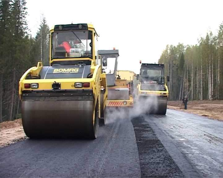 До 2027 года на северо-западе Кировской области отремонтируют сеть дорог.